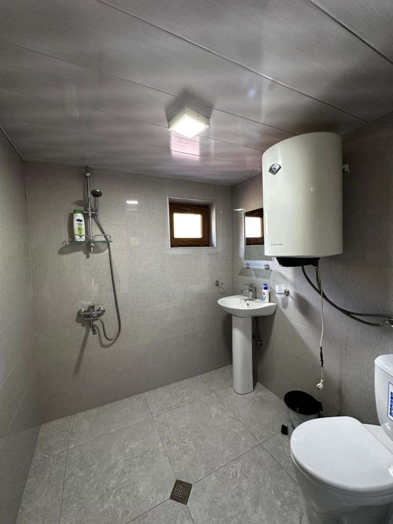 Guest House Victor Zhabeshi Екстериор снимка