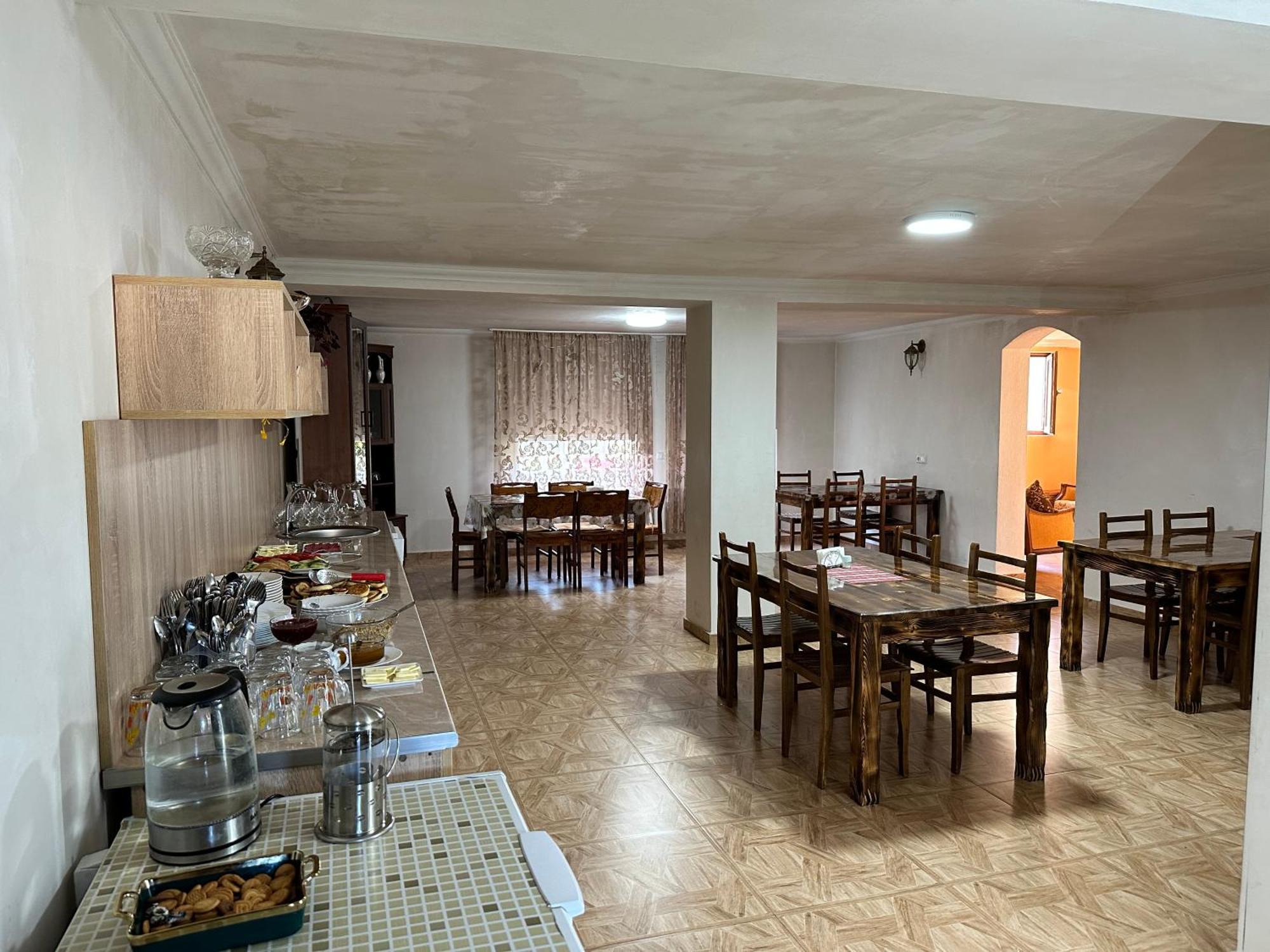 Guest House Victor Zhabeshi Екстериор снимка