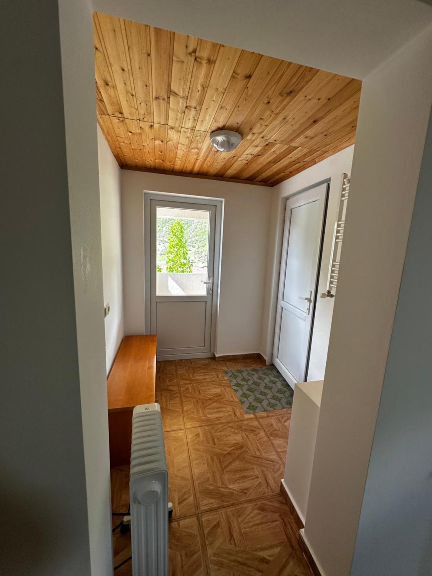 Guest House Victor Zhabeshi Екстериор снимка