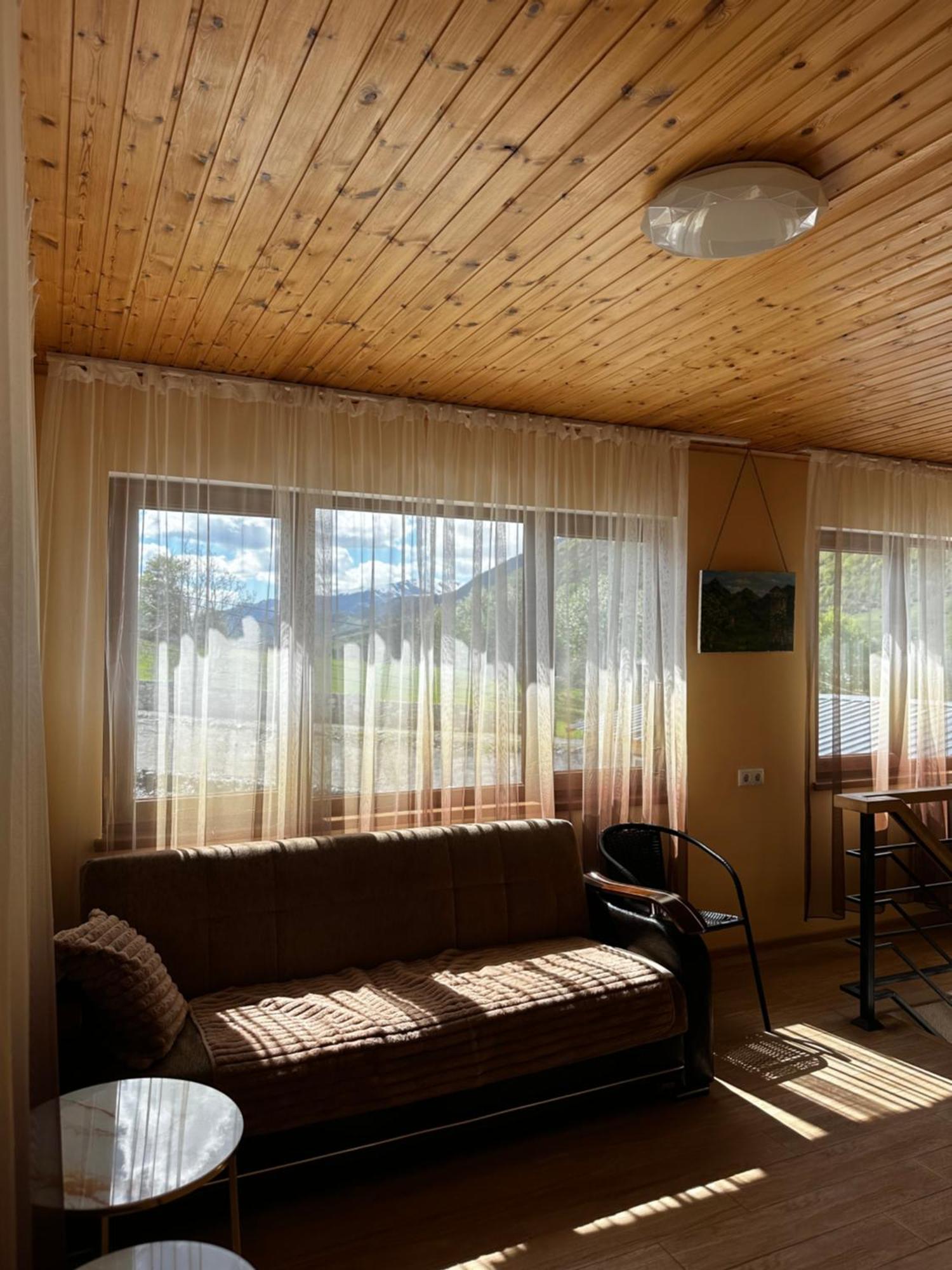 Guest House Victor Zhabeshi Екстериор снимка