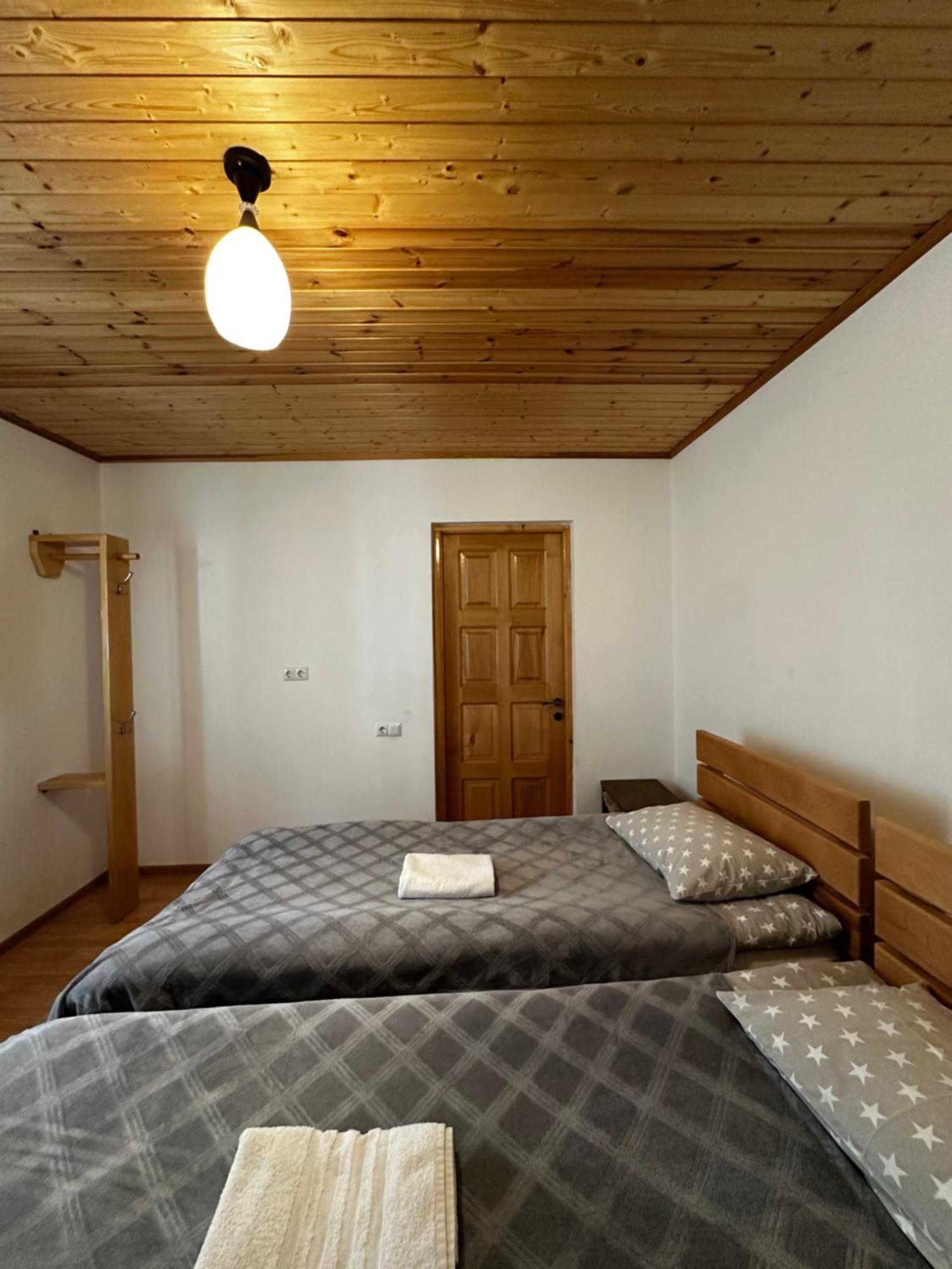 Guest House Victor Zhabeshi Екстериор снимка